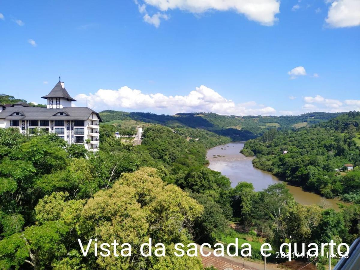 Melhor vista e localização nas Termas Piratuba Exterior foto